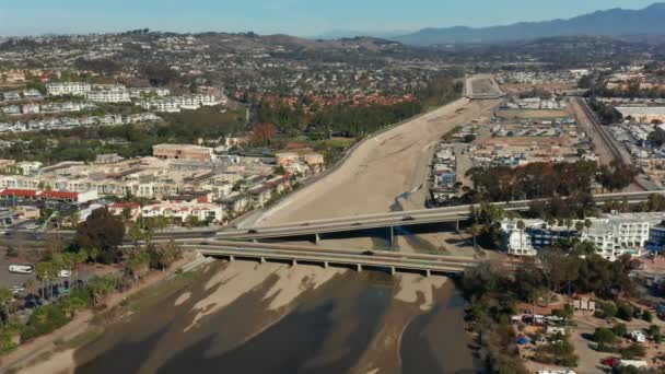 Widok Powietrza Kanał Odwadniający Wiadukt Dana Point Kalifornia — Wideo stockowe