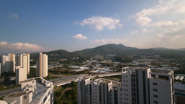 Zeitraffer Aus Seoul Wolken Ziehen Über Guryongsan Und Cheonggyesan Berge — Stockvideo