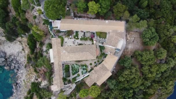 Blick Von Oben Auf Das Kloster Paleokastritsa — Stockvideo