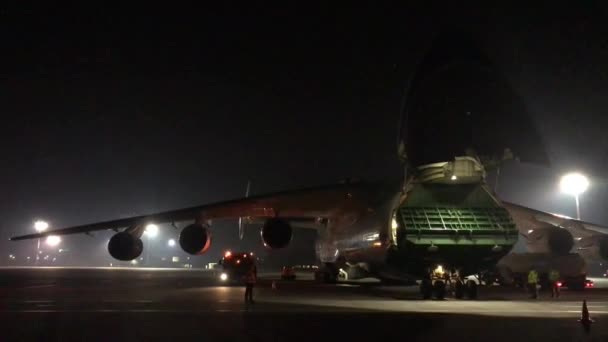 Antonov 225 Mrija Uçağı Dünyanın Büyük Uçağı Polonya Jasionka Havaalanında — Stok video