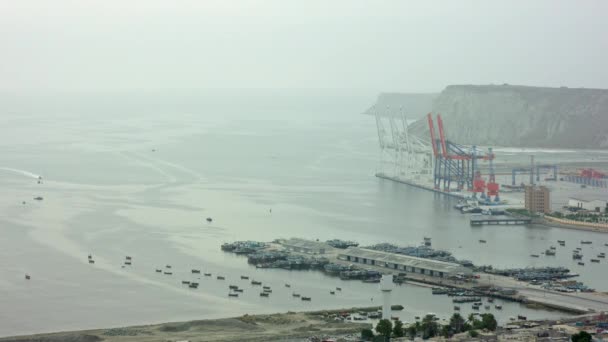 Barcos Atracados Puerto Gwadar Baluchistán Pakistán Industria Naviera Internacional — Vídeos de Stock