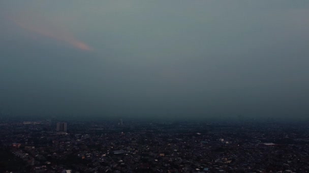 Drone Aéreo Tiro Uma Cidade Noite — Vídeo de Stock