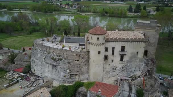 Fascinante Castillo Medieval Chateaubourg Pie Sobre Promontorio Rocoso Con Vistas — Vídeos de Stock