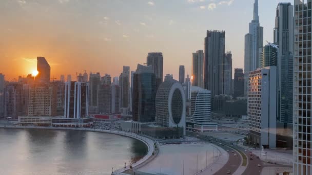 Закат Времени Над Деловым Центром Дубая Business Bay Видом Бурдж — стоковое видео