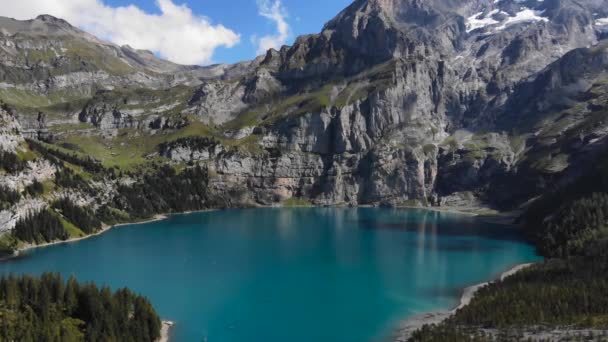 Légi Oeschinen Között Sziklás Hegyek Alpokban — Stock videók