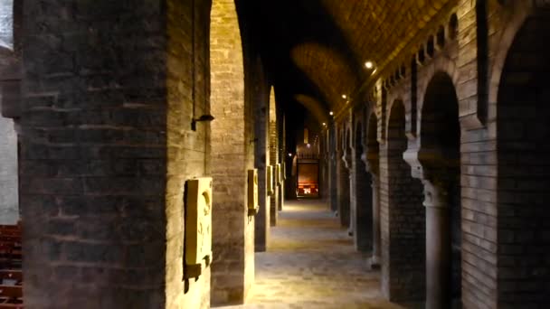 Aérea Monasterio Benedictino Santa Maria Ripoll Iglesia Nave — Vídeo de stock