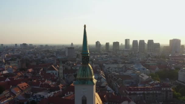 Imágenes Drones Cinematográficos Catedral San Martín Bratislava Eslovaquia — Vídeos de Stock