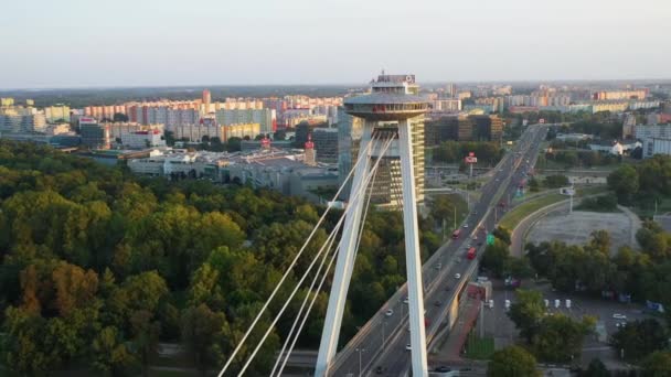 Відкриття Безпілотного Дрона Мосту Словацького Національного Повстання Починається Біля Оглядового — стокове відео