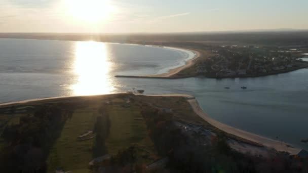 Όμορφη Drone Shot Πετούν Πάνω Από Pine Point Beach Στο — Αρχείο Βίντεο