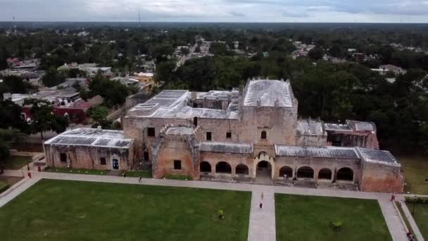 Flygfoto Över Ett Kolonialt Kloster Mexiko — Stockvideo