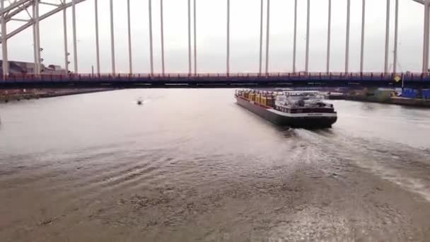 Bolero Cargo Ship Passing Bridge Noord Hendrik Ido Ambacht Aerial — Stock Video