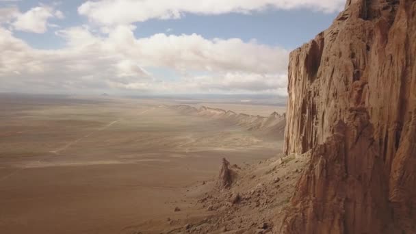 Navajo Shiprock New Mexico Daki Güzel Manzaraya Bakarak Yakın Uçuşa — Stok video