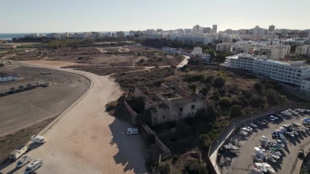 Bâtiment Dilaté Contre Hôtels Villégiature Paysage Urbain Portimao Portugal Concept — Video