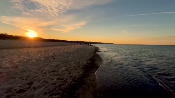 Krásný západ slunce nad Baltským mořem, Wladyslawowo, Polsko