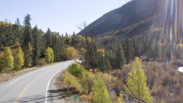 Scenic Drone Footage Fall Colors Aspen Trees Changing Mountain Pass — Stock Video