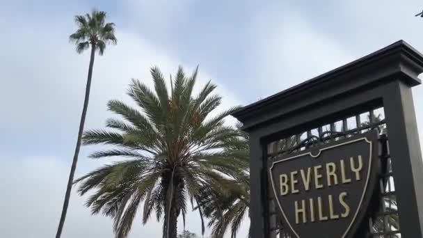 Beverly Hills Sign Santa Monica Boulevard Багате Місце Багатого Багатого — стокове відео