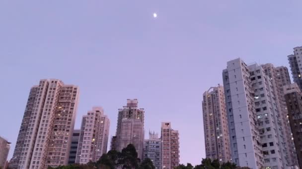 Κατοικίες Πολυκατοικίες Kennedy Town Χονγκ Κονγκ Βράδυ — Αρχείο Βίντεο