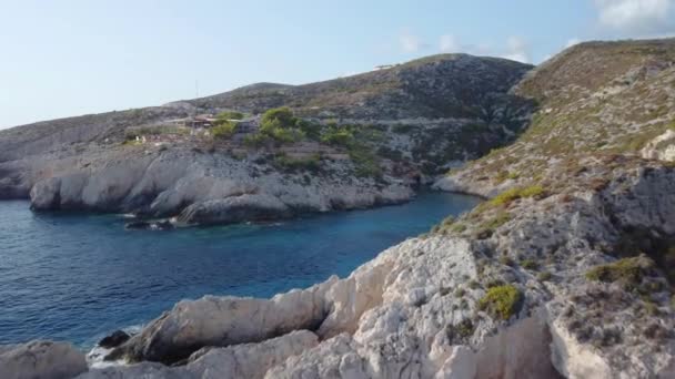在希腊扎金索斯 桑特岛 岛波尔图 Limnionas 海滩的鸟瞰图 — 图库视频影像