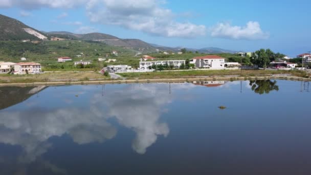 Tuz Tavalarının Havadan Görünüşü Alike Zakynthos Adası — Stok video