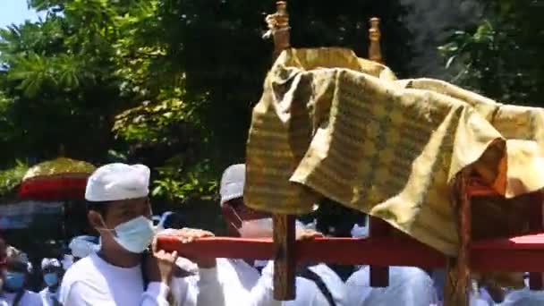 Балійська Церемонія Індуїстського Кремації Нгабен Члена Королівської Родини Ida Pedanda — стокове відео