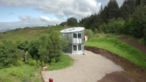 Aerial Reveal Rotating Shot Revealing Sea Quirky Modern Home — Stock Video