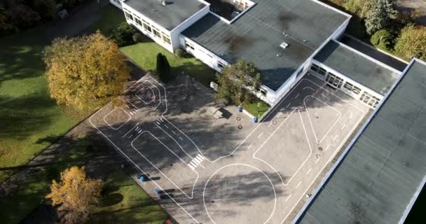 Αεροφωτογραφία Παιδότοπου Μοναχικό Σχολείο Κατά Διάρκεια Της Ημέρας — Αρχείο Βίντεο