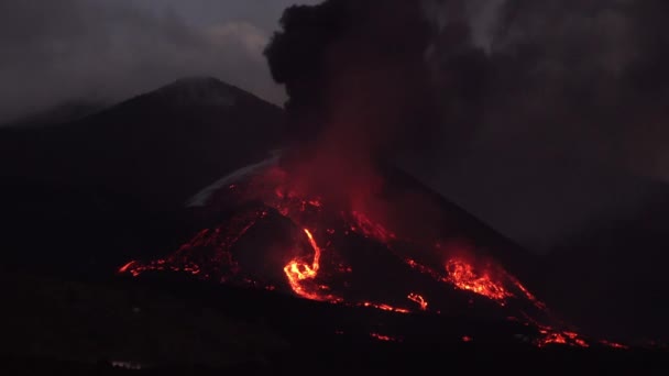 Cumbre Vieja Vulkánkitörés Során Hatalmas Lávafolyam Ömlött Amely Kanári Szigeteken — Stock videók