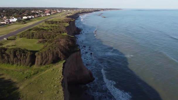 Vuelo Aéreo Largo Hermosa Costa Mar Del Plata Argentina Campos — Vídeo de stock