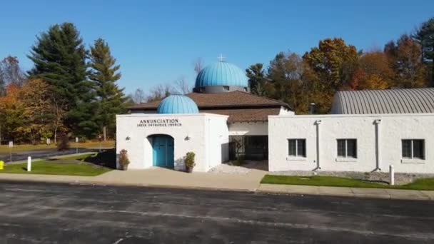 Igreja Ortodoxa Grega Empurrando Para Frente Com Drone Subindo Sobre — Vídeo de Stock