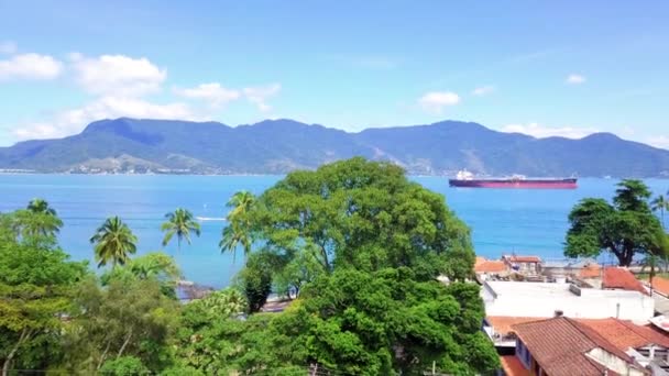 Flygfoto Över Den Historiska Stadskärnan Ilhabela Delstaten Paulo Brasilien — Stockvideo