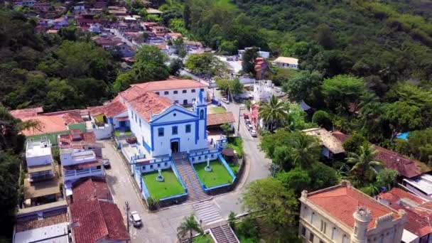 Drone View Chiesa Nossa Senhora Ajuda Bonsucesso Ilhabela Sulla Costa — Video Stock