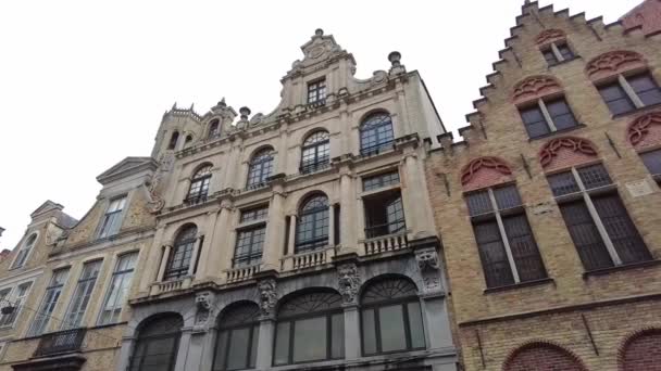 Passeggiate Tra Edifici Facciate Medievali Bruges Capitale Delle Fiandre Occidentali — Video Stock