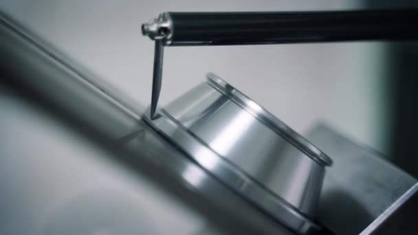 Une Machine Contourograph Commencé Scanner Surface Mesurer Les Dimensions Une — Video