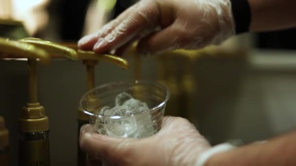 Hand Pumping Flavored Syrup Cup Ice Wedding Reception Bar — Stock Video