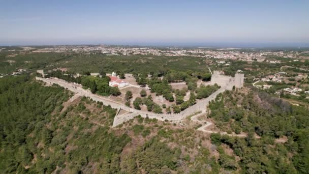 Aerial High Parallax Sesimbra Castle Hilltop Revealing Coastal Town Background — Stock Video