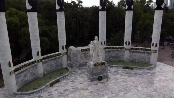 墨西哥城儿童英雄纪念碑的空中景观 — 图库视频影像