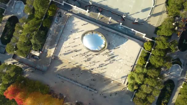 Осінь Top Aerial View Millennium Park Bean Чикаго Штат Іллінойс — стокове відео