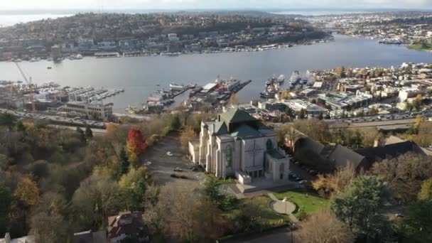 Kinematografické Letecké Drone Záběry Saint Mark Episkopální Katedrála Capitol Hill — Stock video