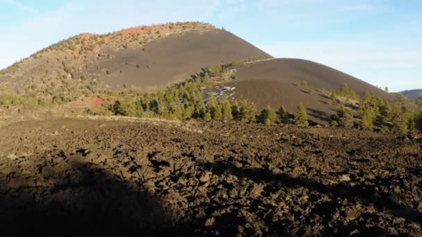 Cinder Kegel Lavaberg Des Sunset Crater Arizona Drohnenflug Anflug — Stockvideo