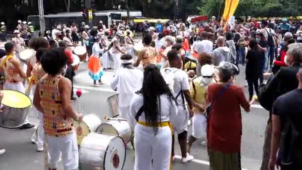 Muzycy Wykonują Sambę Rajdzie Przeciwko Prezydentowi Brazylii Bolsonaro Dzień Czarnego — Wideo stockowe