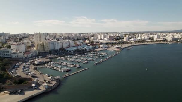 Portimao Hafen Gegen Flussufer Portimao Stadtbild Konzept Algarve Urlaub — Stockvideo