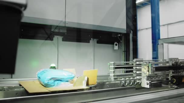 Marchandises Emballées Par Des Machines Automatisées Ingénierie Innovante — Video