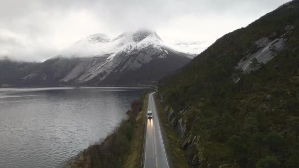Estrada Mais Cénica Ártico Noruega Vista Dramática Montanha Stetind Aérea — Vídeo de Stock