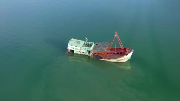 Mayom Bridge Verzonken Verdrinkende Boten Koh Chang Trat Thailand Zuidoost — Stockvideo