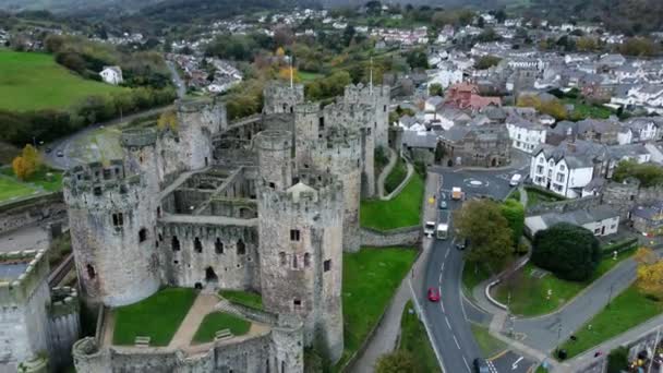 Historische Burg Conwy Luftaufnahme Von Landmark Stadt Ruine Steinmauer Zinnen — Stockvideo
