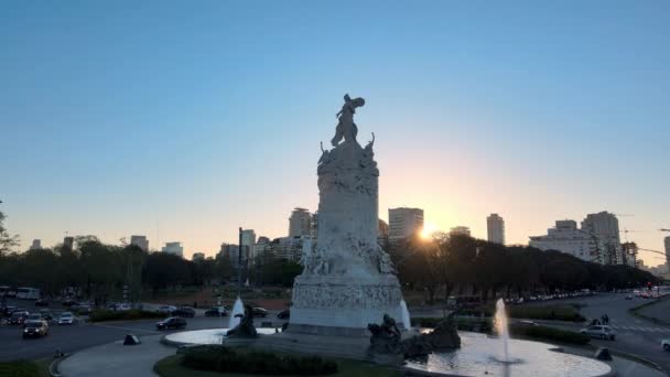 Aerial Pan Shot Water Fountain Magna Carta Four Regions Argentina — Stock Video