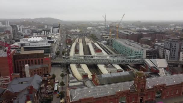 Nottingham Station Pull Back Reveal Drone Aerial Footage — Stock Video
