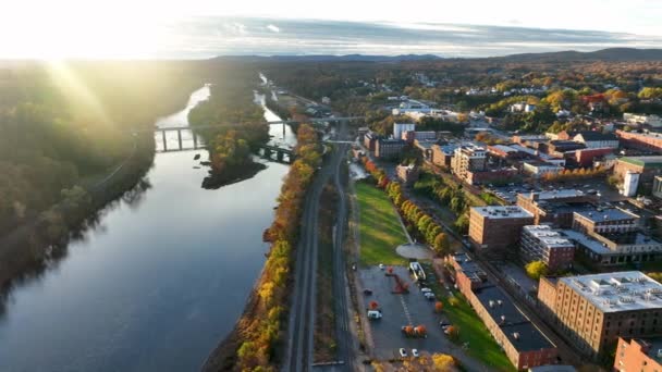 Majestic Truck Shot Downtown Historic Lynchburg Virginia Usa James River — Stock video