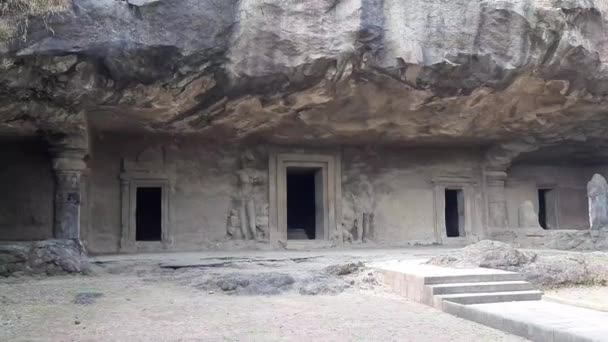 Mumbai India November 2021 Beelden Van Elephanta Grot Interieur Trimurti — Stockvideo