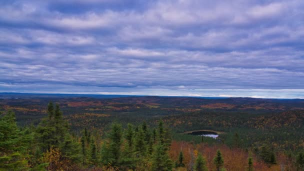 Timelapse Nuageux Sur Montagne Dans Parc National Aiguebelle — Video